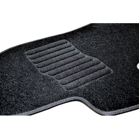 AVTM Коврики в салон текстильные Audi A6 C5 '97-04 Черные (Комплект 5шт.) AVTM Коврики в салон текстильные Audi A6 C5 '97-04 Черные (Комплект 5шт.)