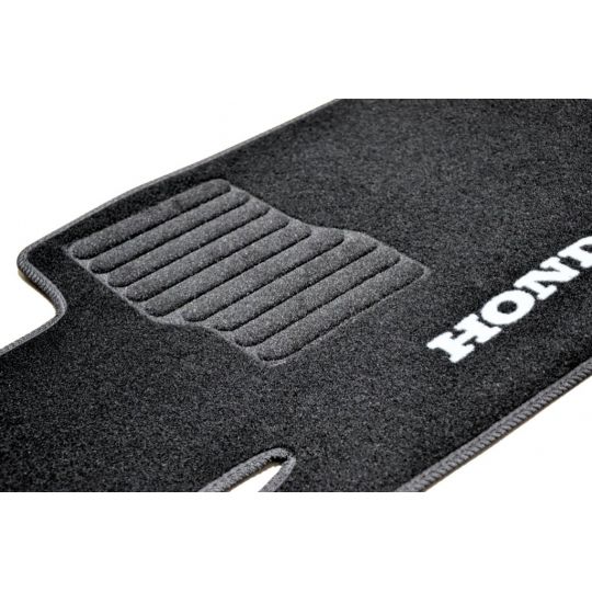 AVTM Коврики в салон текстильные Honda Accord VII '02-08 Черные (Комплект 5шт.) AVTM Коврики в салон текстильные Honda Accord VII '02-08 Черные (Комплект 5шт.)