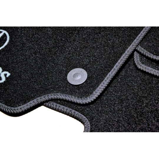 AVTM Коврики в салон текстильные Mercedes-Benz E-Class W212 '09- Черные (Комплект 5шт.) AVTM Коврики в салон текстильные Mercedes-Benz E-Class W212 '09- Черные (Комплект 5шт.)