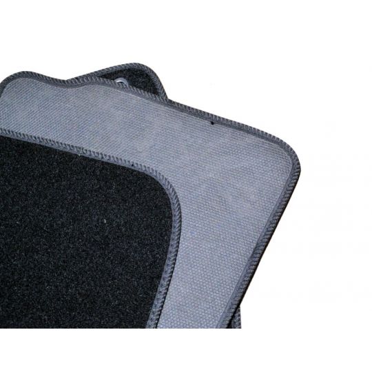 AVTM Коврики в салон текстильные Mitsubishi Outlander I '01-06 Черные (Комплект 5шт.) AVTM Коврики в салон текстильные Mitsubishi Outlander I '01-06 Черные (Комплект 5шт.)