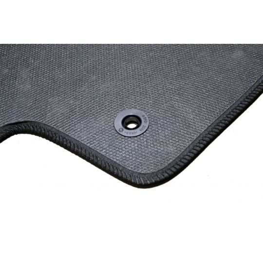 AVTM Коврики в салон текстильные Opel Astra H '04-10 Черные (Комплект 5шт.)