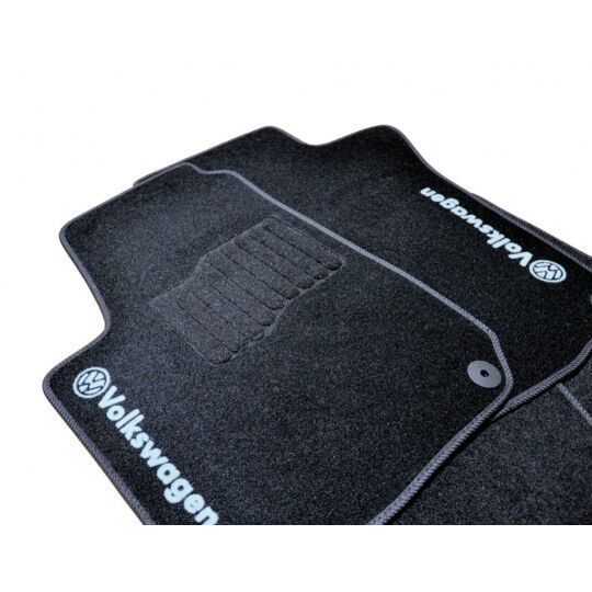 AVTM Коврики в салон текстильные Volkswagen Bora '99-05 Черные (Комплект 5шт.)
