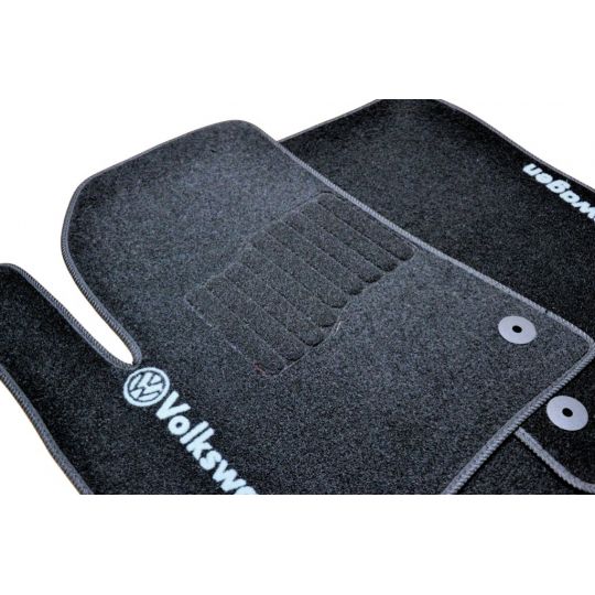 AVTM Коврики в салон текстильные Volkswagen Touareg I '02-10 Черные (Комплект 5шт.) AVTM Коврики в салон текстильные Volkswagen Touareg I '02-10 Черные (Комплект 5шт.)