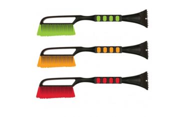 Щетки и скребки для авто незаменимы в зимнее время