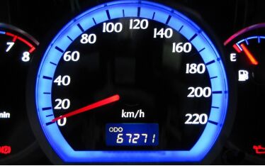 Что заставляет определить скрученный пробег автомобиля