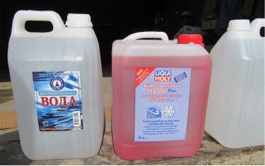 Можно ли смешивать воду и антифриз