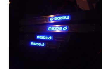 Накладки на пороги с подсветкой