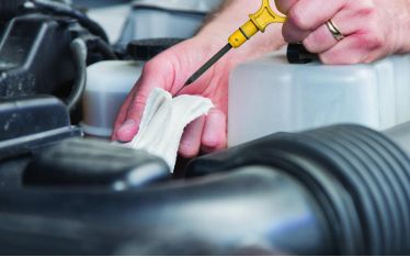 Основные причины большого расхода масла в двигателе