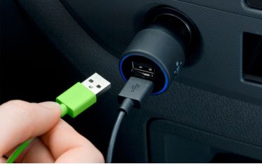 Почему именно к прикуривателю подключают различные гаджеты. Устройство прикуривателя Почему именно к прикуривателю подключают различные гаджеты. Устройство прикуривателя