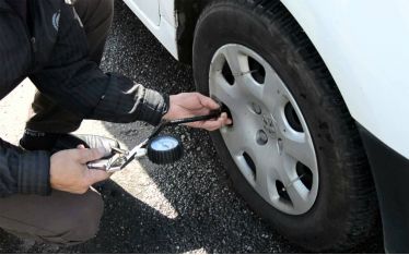 Стоит ли накачивать шины азотом