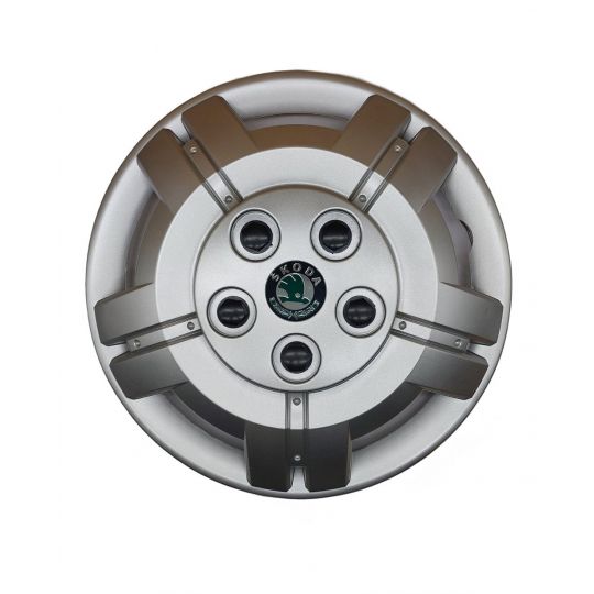 AK Автомобільні модельні колпаки R16, A146, сріблясті з логотипом Skoda (Комплект 4 шт.) AK Автомобільні модельні колпаки R16, A146, сріблясті з логотипом Skoda (Комплект 4 шт.)