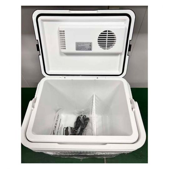 AXXIS Термобокс-автохолодильник AX-7901 (24 л) – Охолодження та Нагрів: Працює навіть від Power Bank!