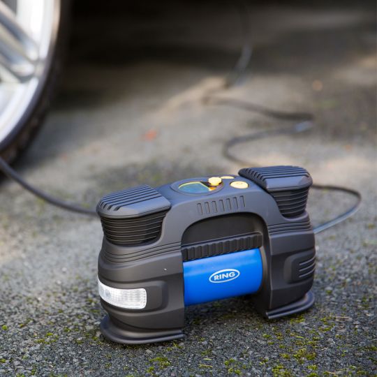 Ring RAC830 Компрессор автомобильный Ring RAC830 Компрессор автомобильный