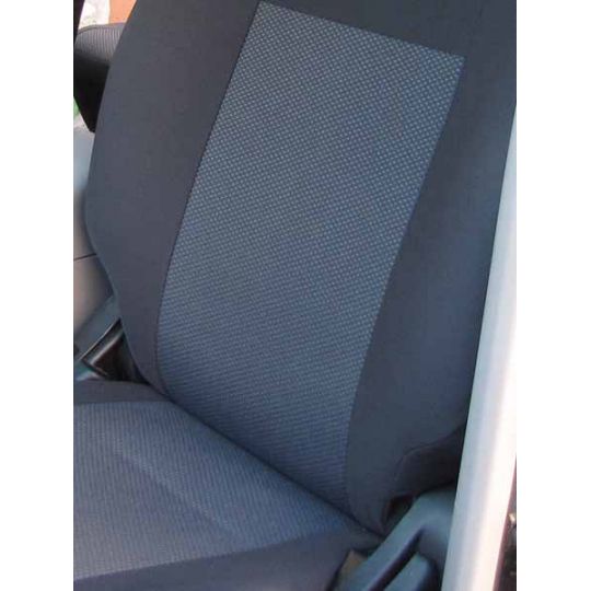 Чехлы в салон модельные для Toyota RAV4 II '00-05 стандарт (комплект) Чехлы в салон модельные для Toyota RAV4 II '00-05 стандарт (комплект)