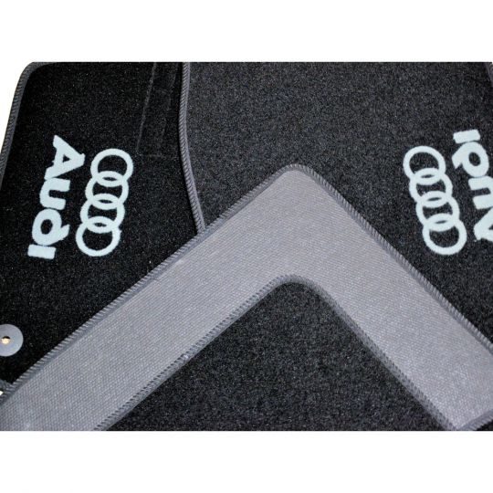 AVTM Коврики в салон текстильные Audi A6 C4 '94-97 Черные (Комплект 5шт.) AVTM Коврики в салон текстильные Audi A6 C4 '94-97 Черные (Комплект 5шт.)