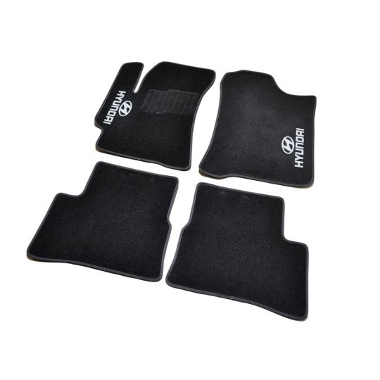 AVTM Коврики в салон текстильные Hyundai Accent/Verna III '05-10 Черные (Комплект 5шт.)