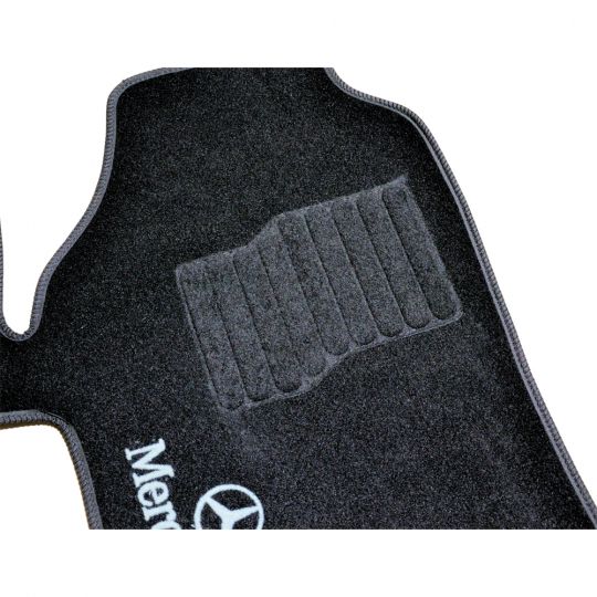 AVTM Коврики в салон текстильные Mercedes-Benz Vito II W639 '03-14 Черные (Комплект 3шт.) AVTM Коврики в салон текстильные Mercedes-Benz Vito II W639 '03-14 Черные (Комплект 3шт.)
