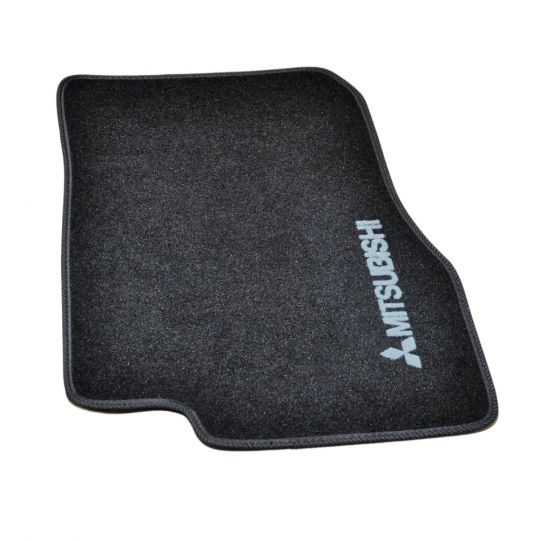 AVTM Коврики в салон текстильные Mitsubishi Grandis '03-11 Черные (Комплект 6шт.) AVTM Коврики в салон текстильные Mitsubishi Grandis '03-11 Черные (Комплект 6шт.)