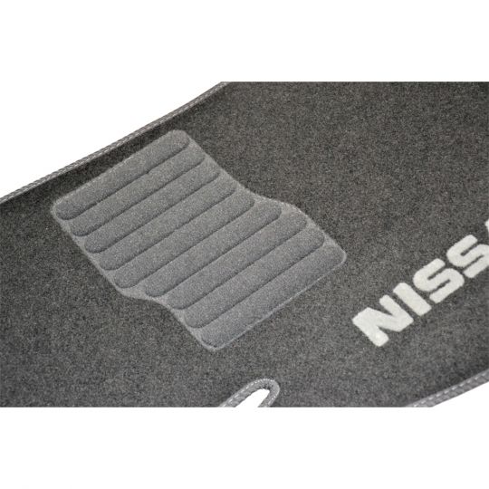 AVTM Коврики в салон текстильные Nissan Juke I '10-19 МКП Серые (Комплект 5шт.) AVTM Коврики в салон текстильные Nissan Juke I '10-19 МКП Серые (Комплект 5шт.)