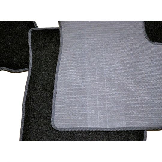 AVTM Коврики в салон текстильные Subaru Outback III '03-09 Черные (Комплект 5шт.) AVTM Коврики в салон текстильные Subaru Outback III '03-09 Черные (Комплект 5шт.)