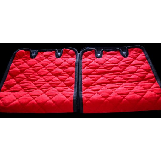 Авторитет Накидки универсальные на передние сиденья Стандарт Алькантара Красные (2 шт.) Авторитет Накидки универсальные на передние сиденья Стандарт Алькантара Красные (2 шт.)