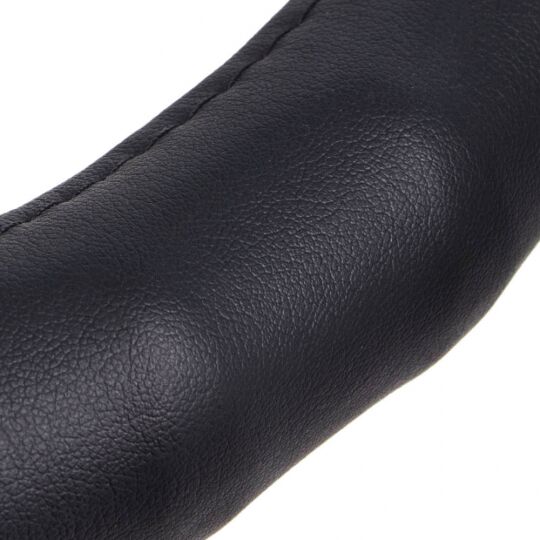 Voin Оплетка на руль (каркасная) VLOD-L06, размер M, Кожа Черная Voin Оплетка на руль (каркасная) VLOD-L06, размер M, Кожа Черная