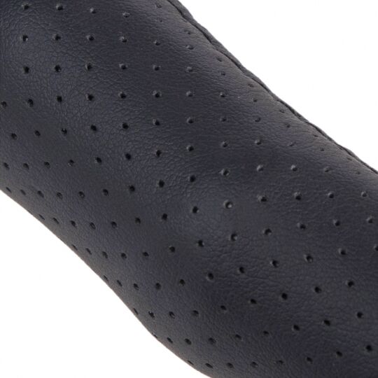 Voin Оплетка на руль (каркасная) VLOD-L892, размер S, БО, Перфорированная кожа Черная Voin Оплетка на руль (каркасная) VLOD-L892, размер S, БО, Перфорированная кожа Черная