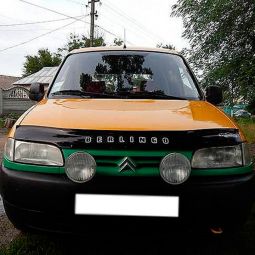 VipTuning Citroen Berlingo I '96-02 Дефлектор капота "мухобойка"
