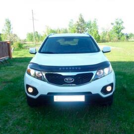 VipTuning KIA Sorento II '09-14 Дефлектор капота "мухобойка"