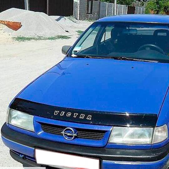 VipTuning Opel Vectra A '88-95 Дефлектор капота "мухобойка" VipTuning Opel Vectra A '88-95 Дефлектор капота "мухобойка"