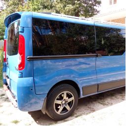 Orticar Козырек заднего стекла [Распашной] на Opel Vivaro I '01-14 (под покраску)