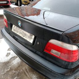 Orticar Спойлер [Лип] на BMW 5 (E39) '95-03 седан (под покраску)