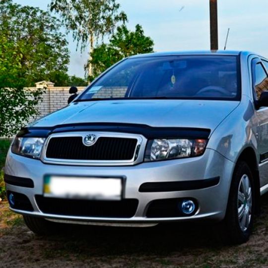VipTuning Skoda Fabia (6Y) I '99-07 Дефлектор капота "мухобойка" VipTuning Skoda Fabia (6Y) I '99-07 Дефлектор капота "мухобойка"