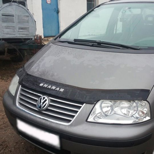 VipTuning Volkswagen Sharan I '00-10 Дефлектор капота "мухобойка" VipTuning Volkswagen Sharan I '00-10 Дефлектор капота "мухобойка"