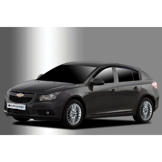Auto Clover Дефлекторы окон на CHEVROLET CRUZE '12- ХЭТЧБЕК (накладные)