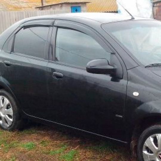COBRA TUNING Дефлекторы окон на Chevrolet Aveo T200 '02-07 седан (накладные) COBRA TUNING Дефлекторы окон на Chevrolet Aveo T200 '02-07 седан (накладные)