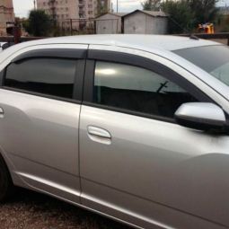 COBRA TUNING Дефлекторы окон на Chevrolet Cobalt II '12- седан (накладные)