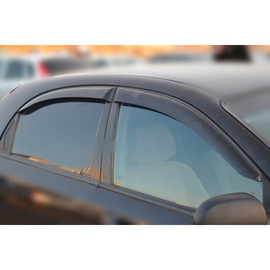 COBRA TUNING Дефлекторы окон на Chevrolet Lacetti '02- хэтчбек (накладные) COBRA TUNING Дефлекторы окон на Chevrolet Lacetti '02- хэтчбек (накладные)