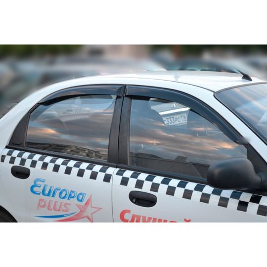 COBRA TUNING Дефлекторы окон на Chevrolet Lanos, Daewoo Lanos, ZAZ Sens (накладные) COBRA TUNING Дефлекторы окон на Chevrolet Lanos, Daewoo Lanos, ZAZ Sens (накладные)