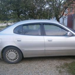 COBRA TUNING Дефлекторы окон на Daewoo Leganza '97-08 седан (накладные)