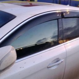 COBRA TUNING Дефлекторы окон на Kia Quoris/K9 I '12- (накладные)