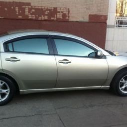 COBRA TUNING Дефлекторы окон на Mitsubishi Galant IX '03-12 седан (накладные)