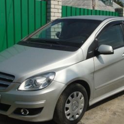COBRA TUNING Дефлекторы окон на Mercedes-Benz B-Class (W245) '05-11 (накладные)