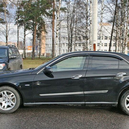 COBRA TUNING Дефлекторы окон на Mercedes-Benz E-Class (W212) '09- седан (накладные) COBRA TUNING Дефлекторы окон на Mercedes-Benz E-Class (W212) '09- седан (накладные)