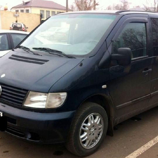 COBRA TUNING Дефлекторы окон на Mercedes-Benz Vito (W638) '96-03 (накладные)