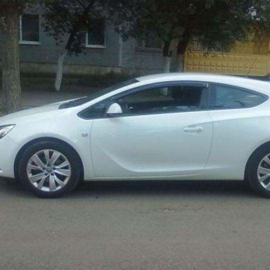 COBRA TUNING Дефлекторы окон на Opel Astra J '11- GTC 3d (накладные)