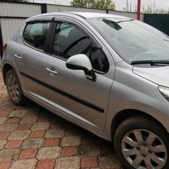 COBRA TUNING Дефлекторы окон на Peugeot 207 '06- хэтчбек 5d (накладные)