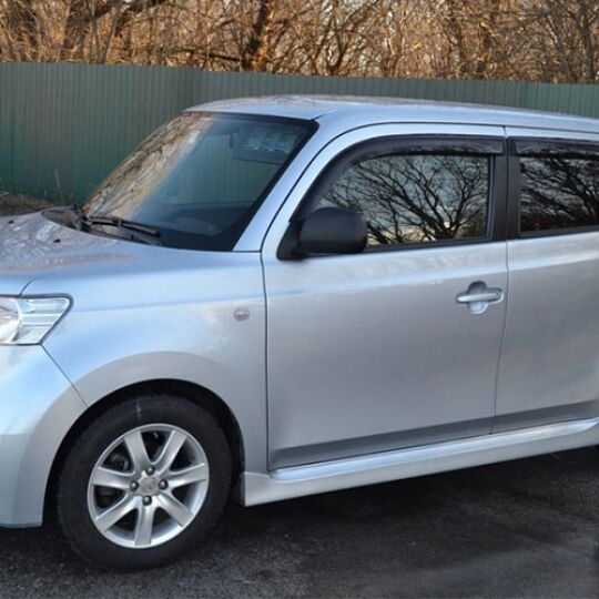 COBRA TUNING Дефлекторы окон на Toyota bB II '05- (накладные)