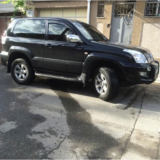 COBRA TUNING Дефлекторы окон на Toyota Land Cruiser Prado (150) '09- 3d (накладные) COBRA TUNING Дефлекторы окон на Toyota Land Cruiser Prado (150) '09- 3d (накладные)