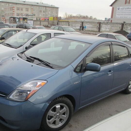 COBRA TUNING Дефлекторы окон на Toyota Prius II '03-09 (накладные) COBRA TUNING Дефлекторы окон на Toyota Prius II '03-09 (накладные)